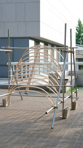 강나윤 Kang Nayun, artwork, 구부러지는 이동하는 법, 2026